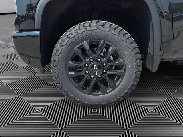 2026 Chevrolet Silverado 2500 HD LTZ - Photo 9
