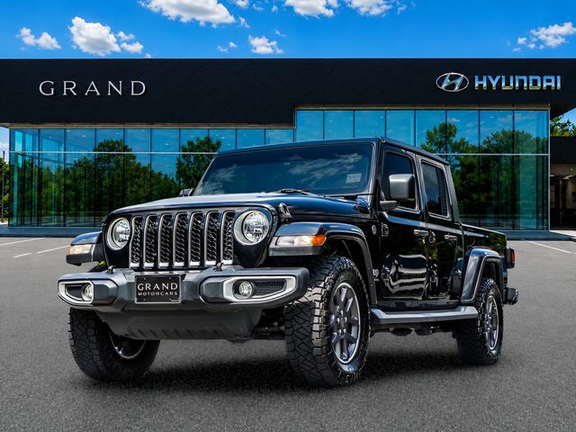 Used 2022 Black Jeep Overland image 2