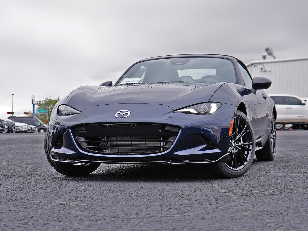 2026 Mazda MX-5 Miata Club's photo