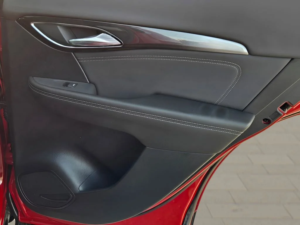 2025 Buick Envision Preferred - Photo 9
