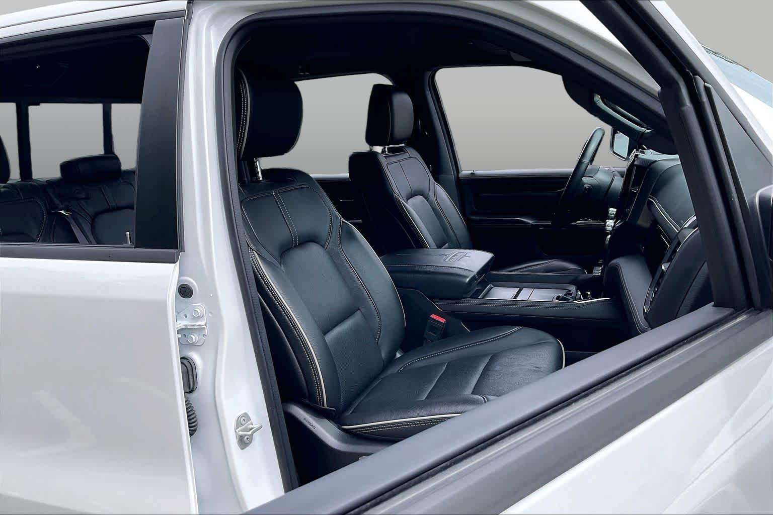 Used 2023 Ivory White Tri-Coat Pearlcoat Ram Limited image 8