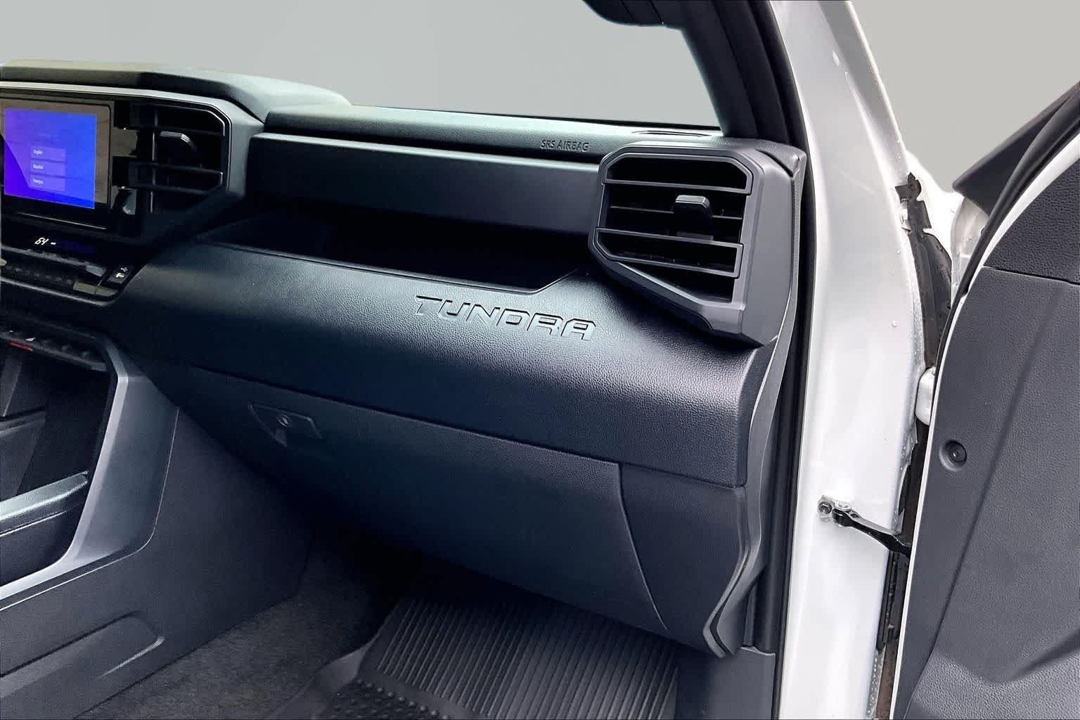 Used 2025 Ice Cap Toyota SR image 19