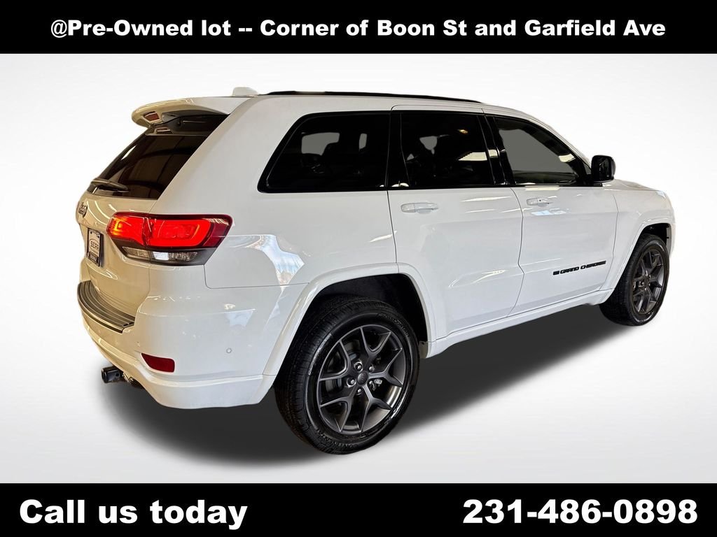 Used 2021 White Jeep 80th Anniversary Edition image 8