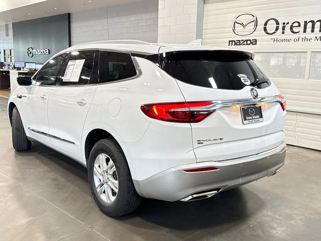 Used 2021 White Buick Premium Group image 29