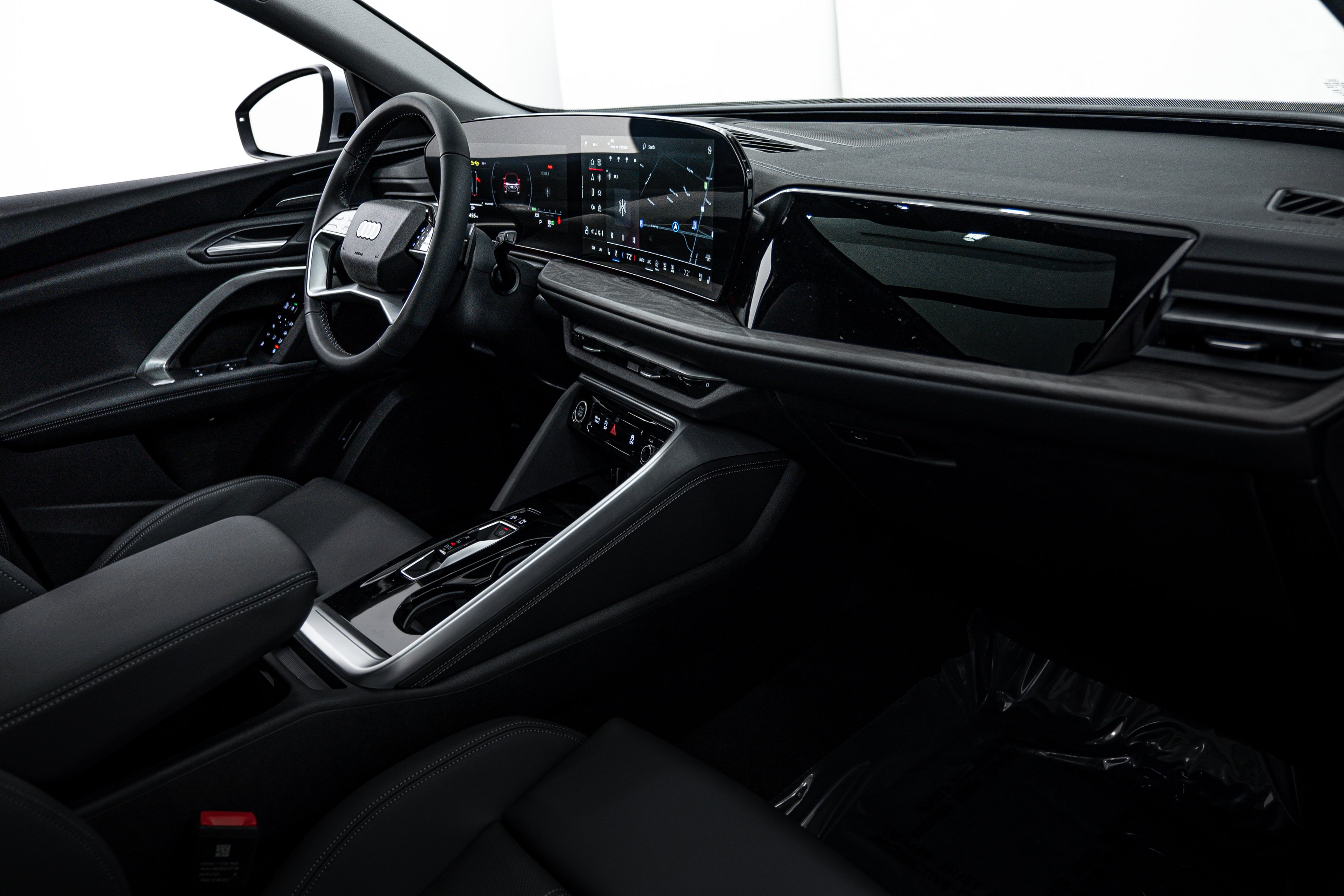 Used 2025 Florett Silver Metallic Audi Premium Plus image 12