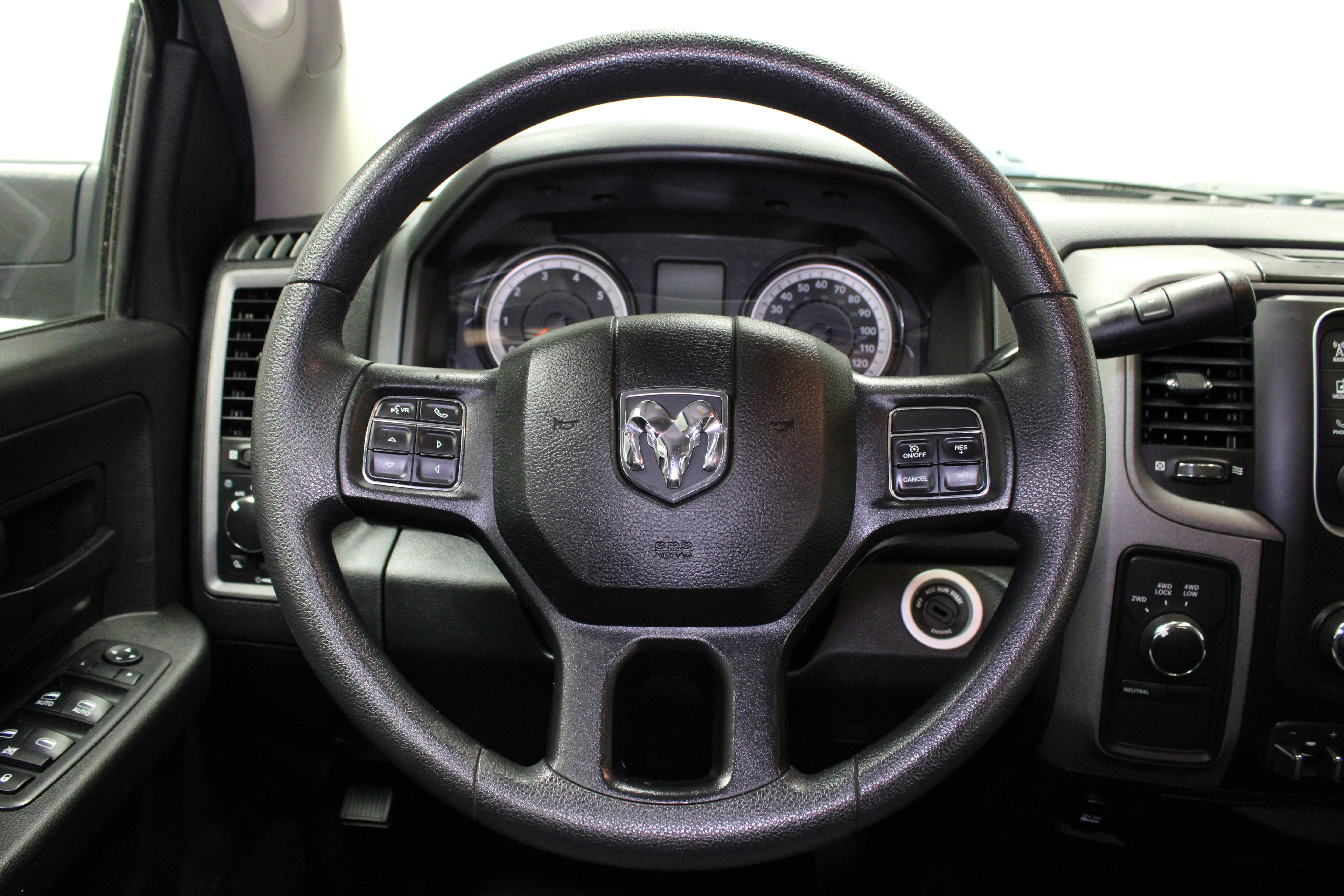 Used 2018 Bright Silver Clearcoat Metallic Ram Tradesman image 21