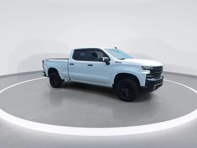 Used 2021 White Chevrolet LT Trail Boss image 9