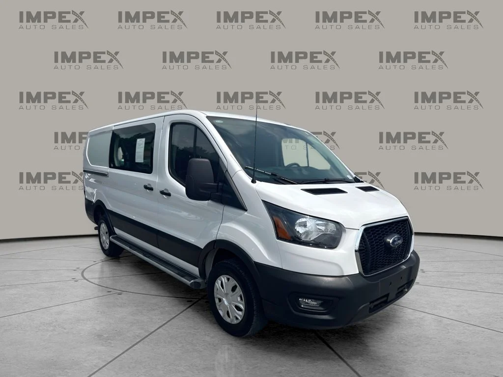 Used 2025 White Ford Base image 4