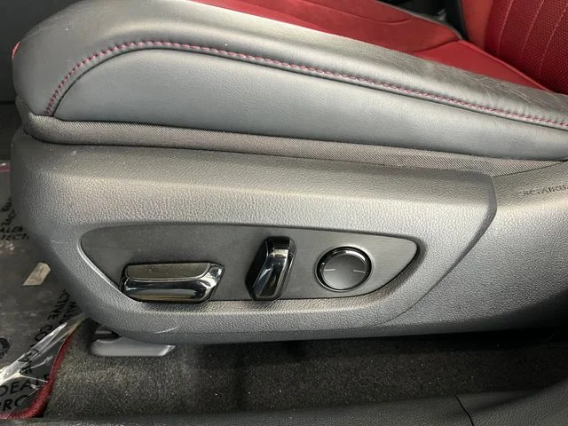 Used 2023 Iridium Lexus 500h F SPORT Performance image 35