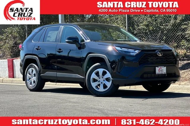 2025 Toyota RAV4 LE AWD's photo