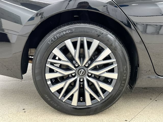 2025 Nissan Altima SV - Photo 39