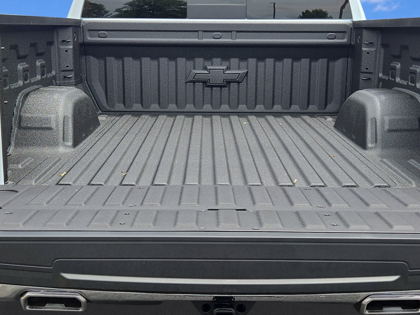 New 2026 Polar White Tricoat Chevrolet LTZ image 11