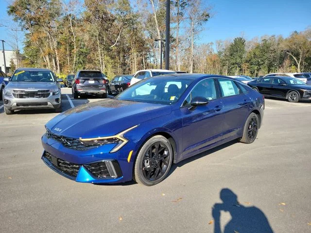 New 2026 Yacht Blue Kia GT-Line FWD image 4