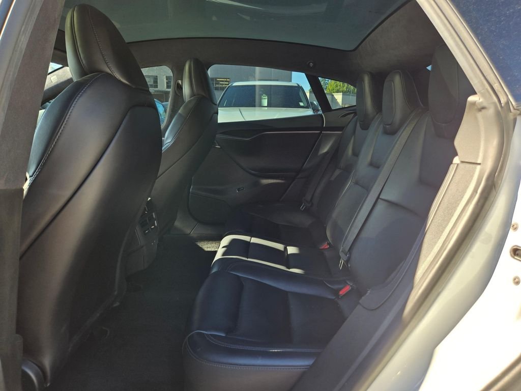 Used 2020 Pearl White Multi-Coat Tesla  image 16