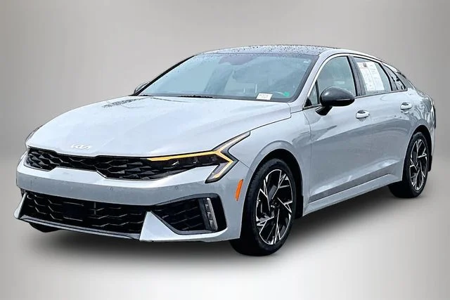 Used 2025 Gray Kia GT-Line image 2