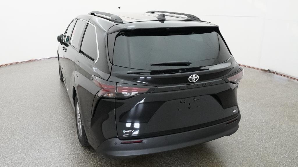 Certified Used 2026 Midnight Black Met Toyota XLE image 37