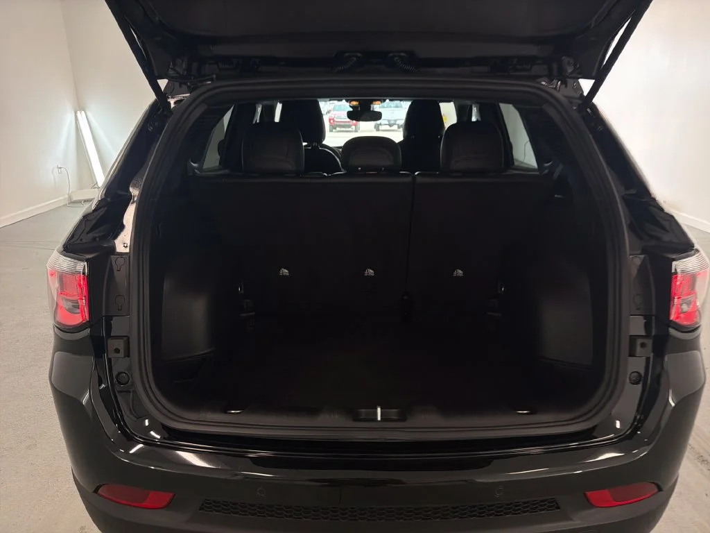 Used 2025 Black Jeep Limited image 9