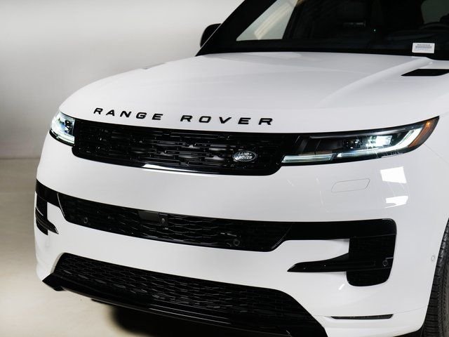 New 2026 Fuji White Land Rover Dynamic SE image 23