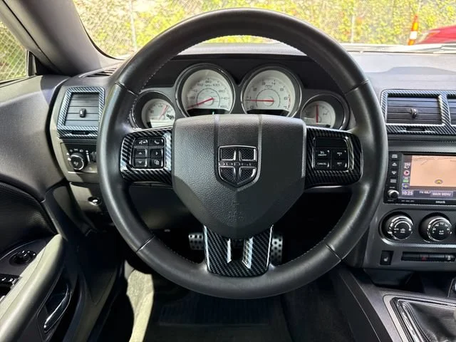 Used 2014 Bright White Clearcoat Dodge R/T Plus image 18