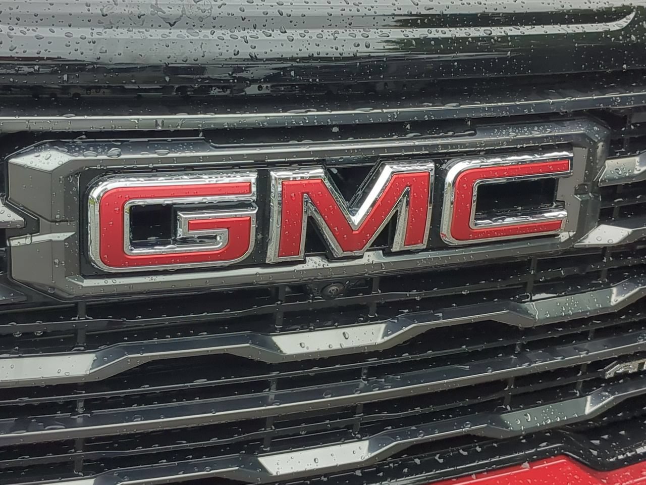 2026 GMC Acadia AT4 - Photo 31