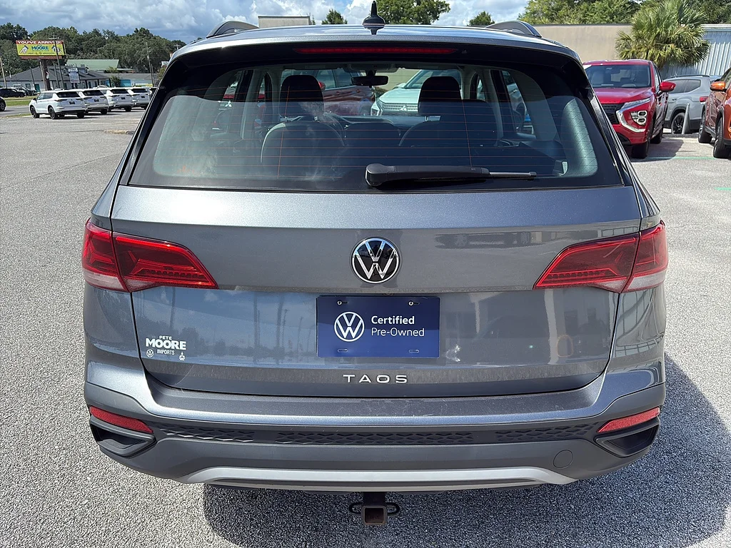 Used 2023 Platinum Gray Metallic Volkswagen S FWD image 7