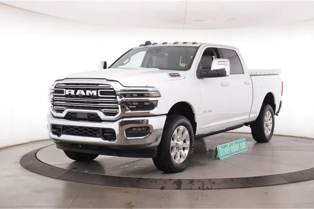 New 2026 Bright White Clear-Coat Exterior Paint RAM Laramie image 10