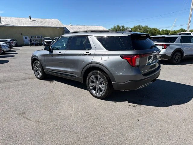 Used 2026 Carbonized Gray Metallic Ford Active image 5