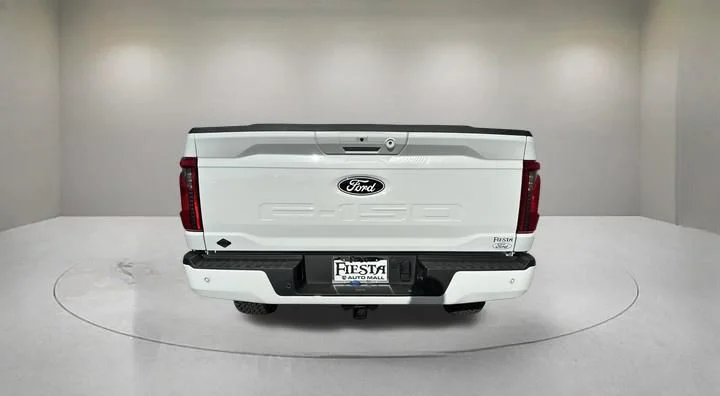New 2026 Oxford White Ford XLT image 8