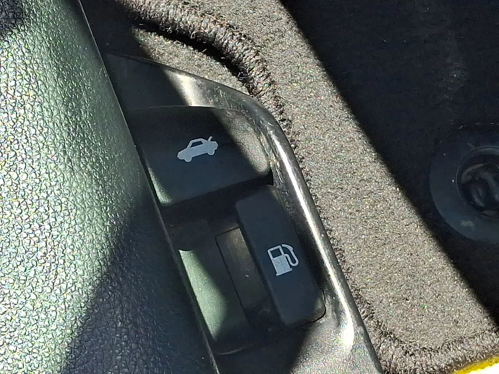 Certified Used 2024 Ice Cap Toyota LE image 27