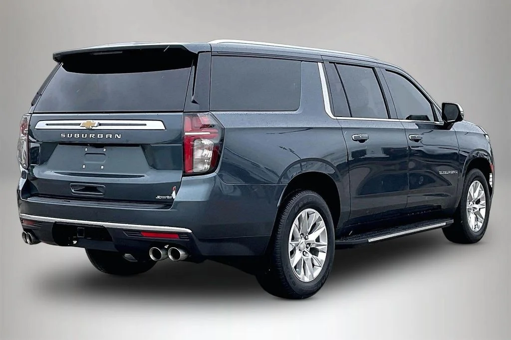 Used 2021 Gray Chevrolet Premier image 5