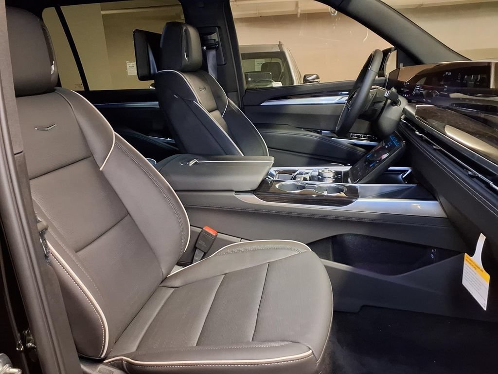2026 Cadillac Escalade ESV Sport - Photo 6