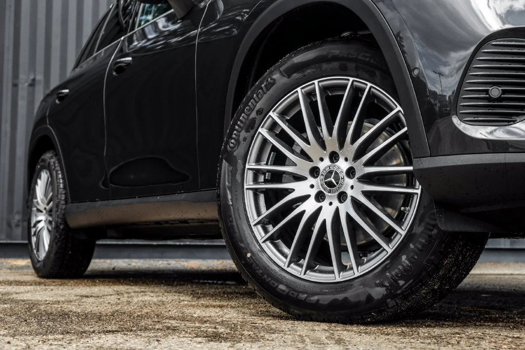 New 2026 Graphite Grey Metallic Mercedes-Benz GLC 300 image 41