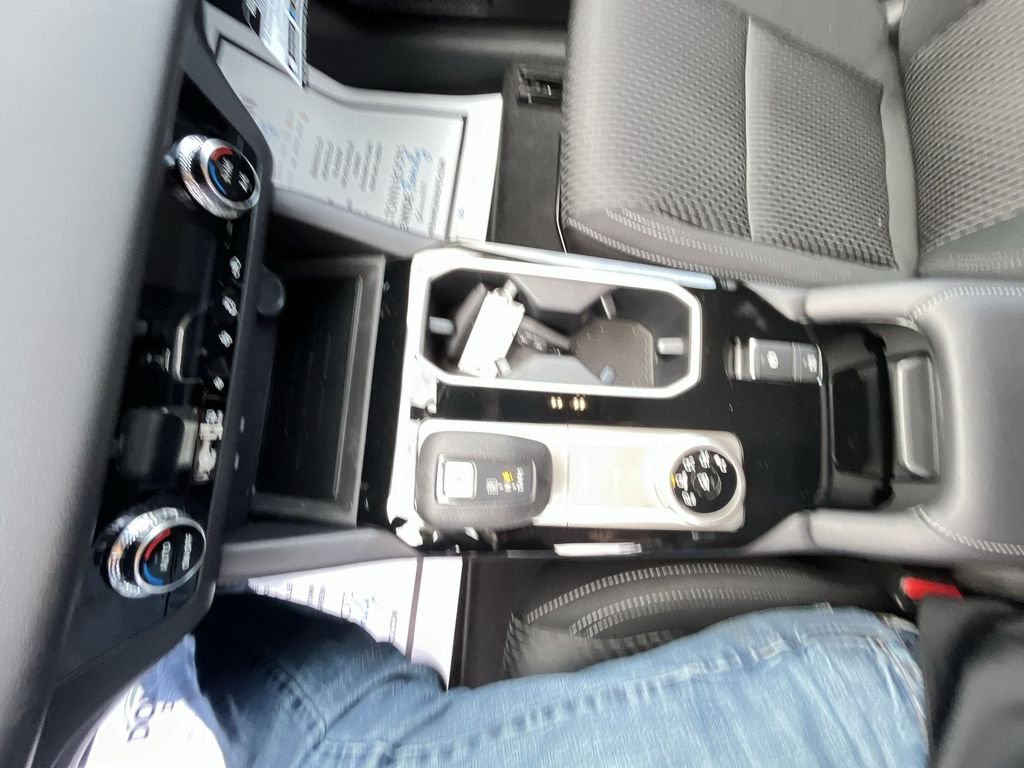 2026 Mitsubishi Outlander ES - Photo 20