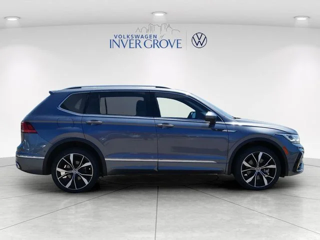 Used 2023 Platinum Gray Metallic Volkswagen 2.0T SEL R-Line image 8