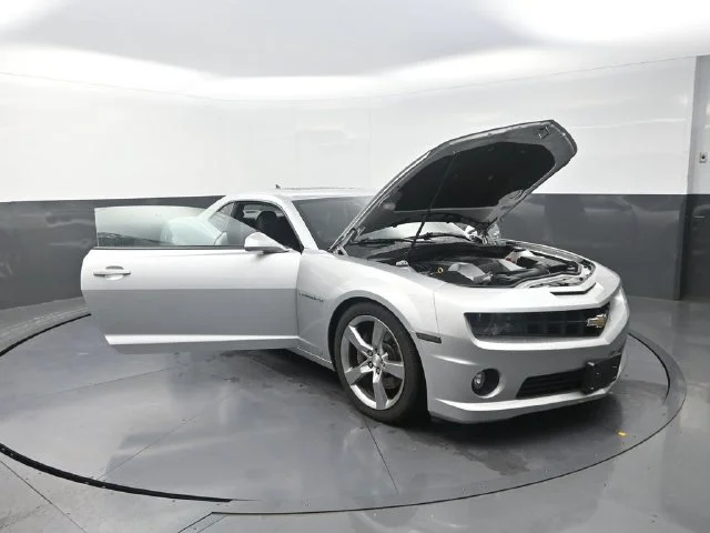 Used 2010 Silver Chevrolet SS image 36
