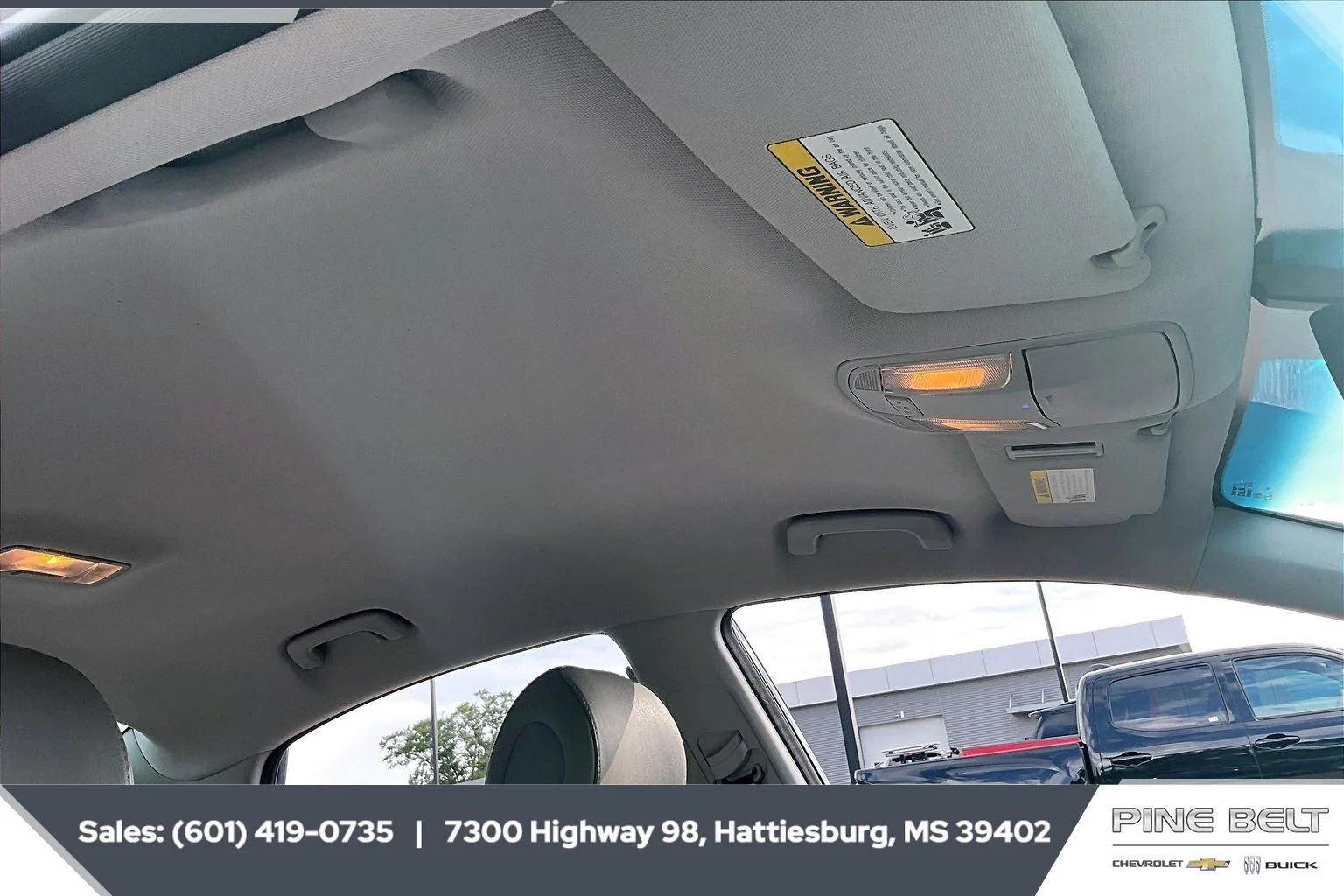Used 2015 Lakeside Blue Hyundai 2.4L Sport image 16