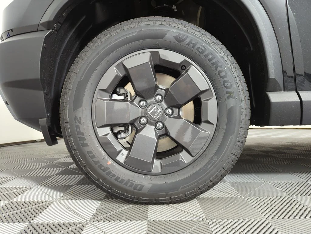New 2026 Crystal Black Pearl Honda RTL image 11