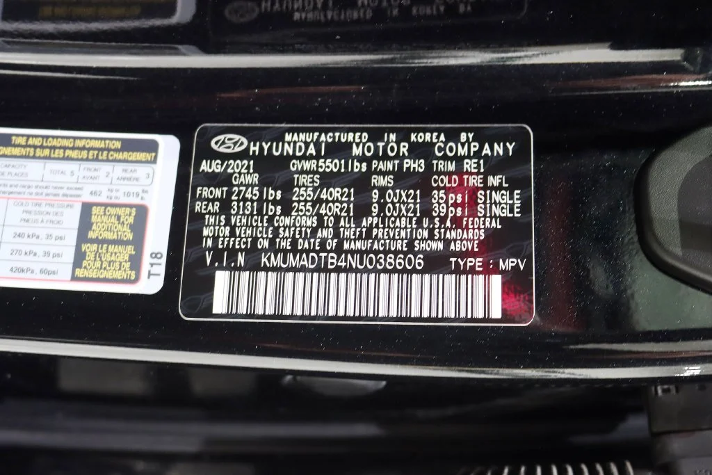 Used 2022 Black Genesis 2.5T image 43