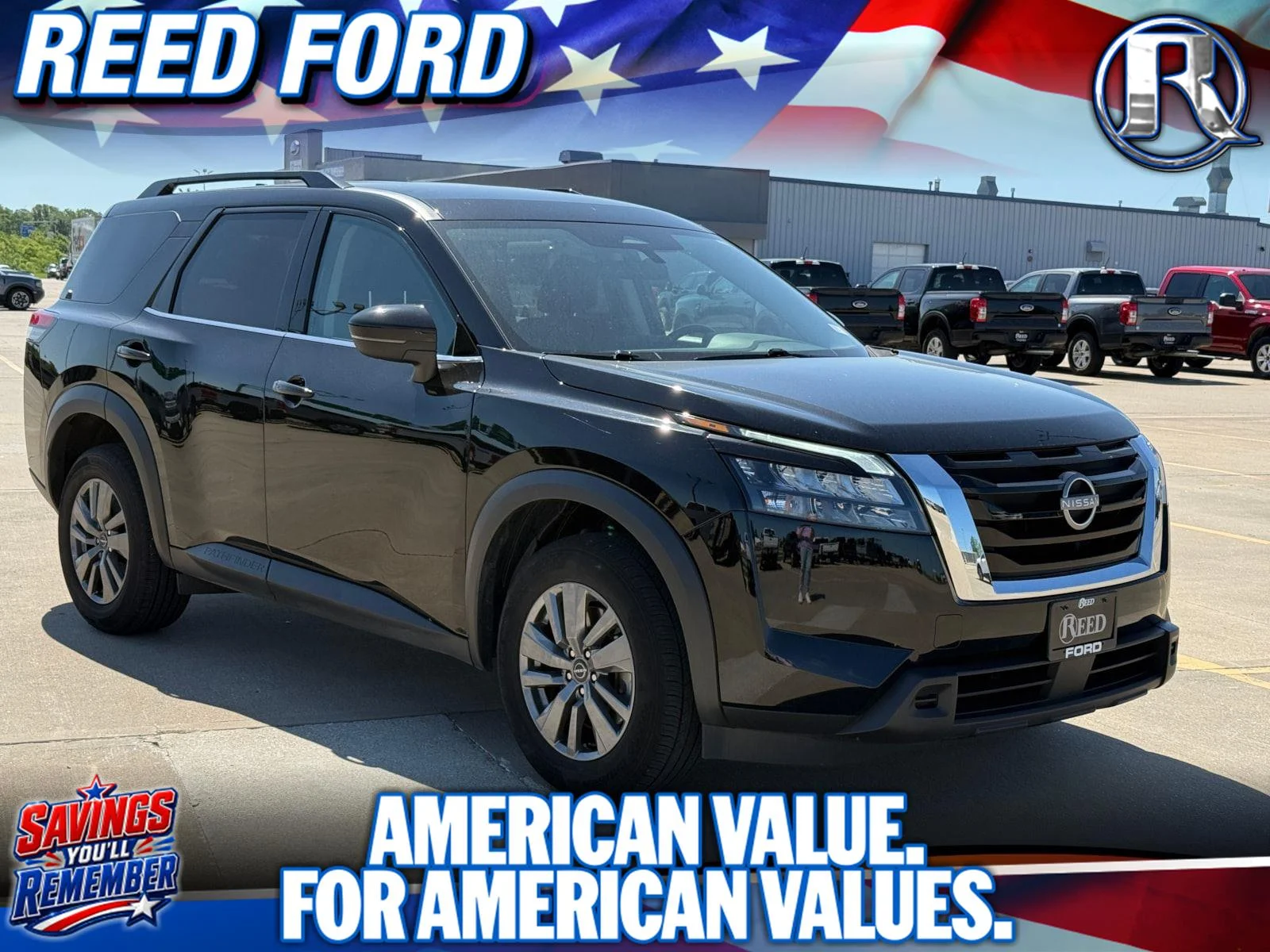 2025 Nissan Pathfinder SV 4WD's photo