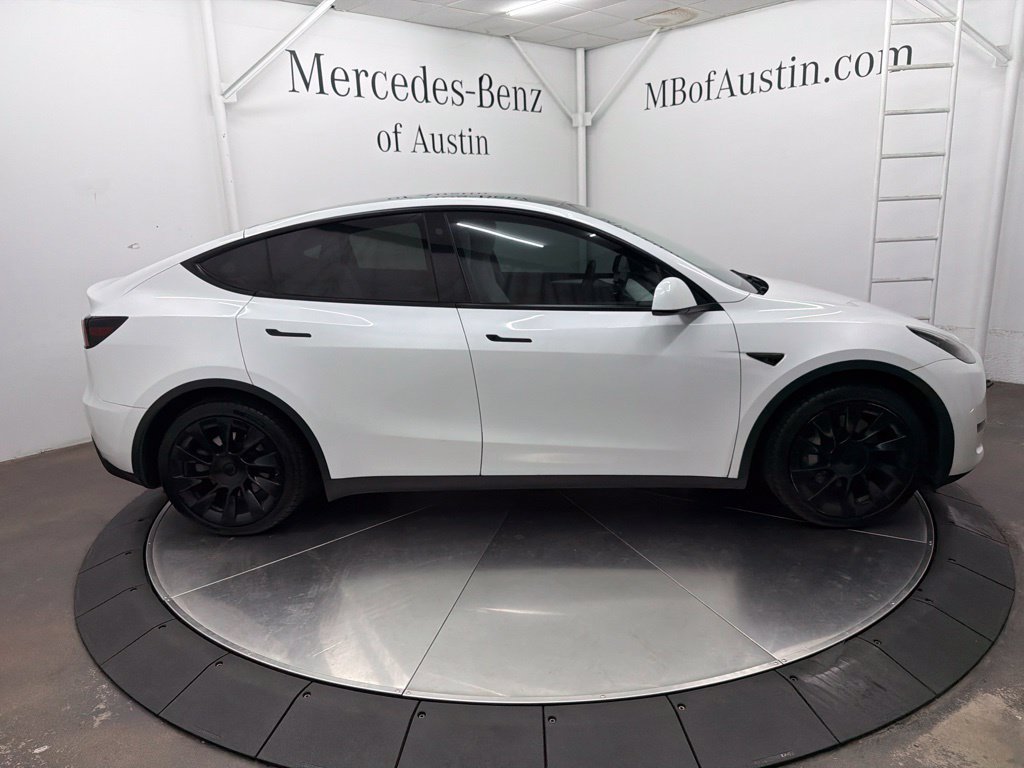 Used 2023 White Tesla Long Range image 7