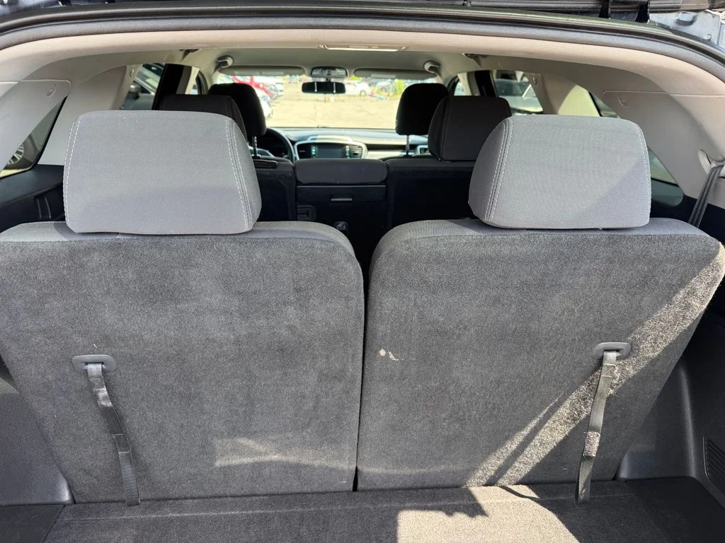 Used 2020 Black Kia LX image 21