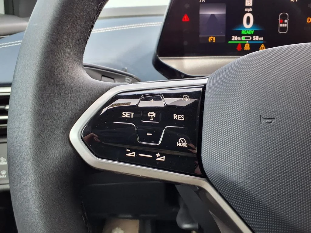 New 2026 Opal White with Black Roof Volkswagen Pro S Plus image 12