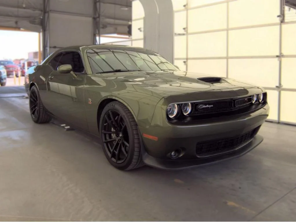 Used 2020 Green Dodge R/T Scat Pack image 4