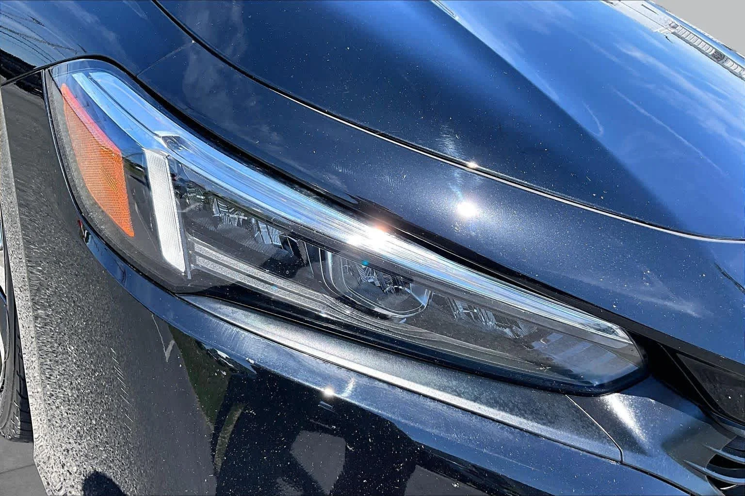 Used 2024 Crystal Black Pearl Honda EX image 27