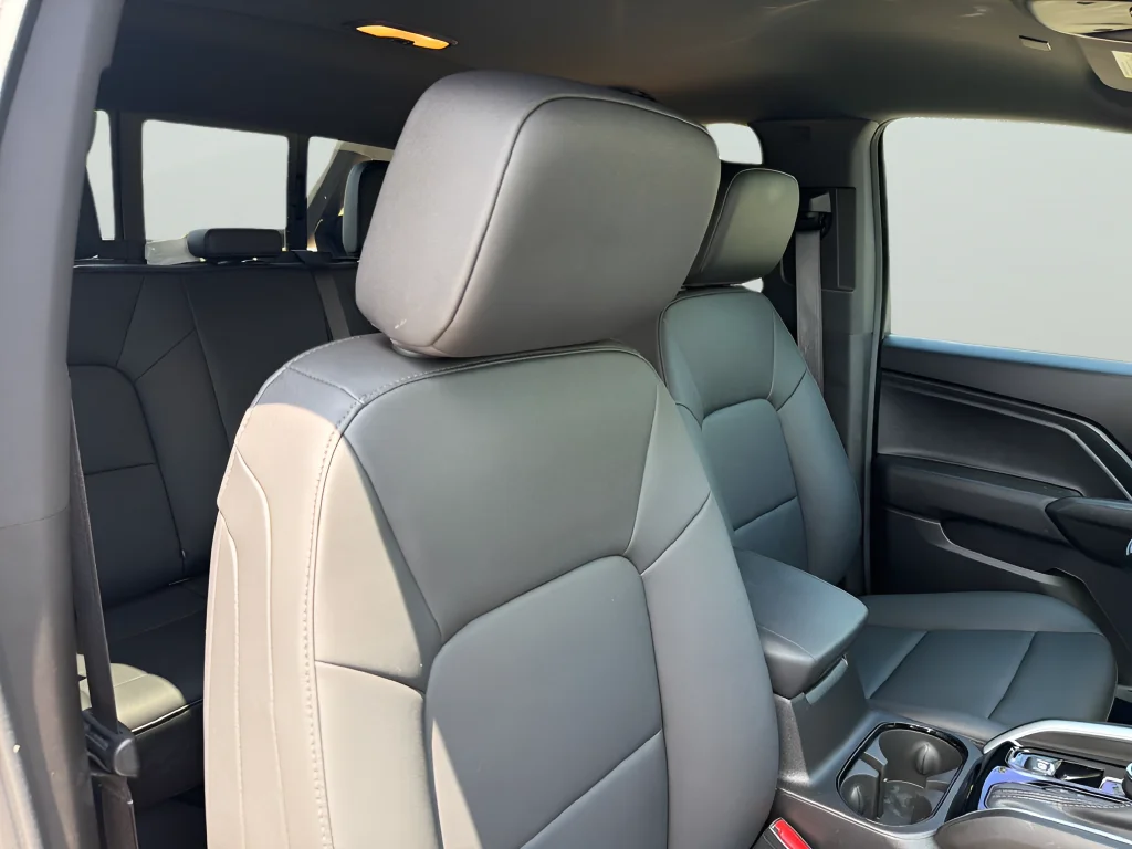 Used 2025 Blue Chevrolet Trail Boss image 40