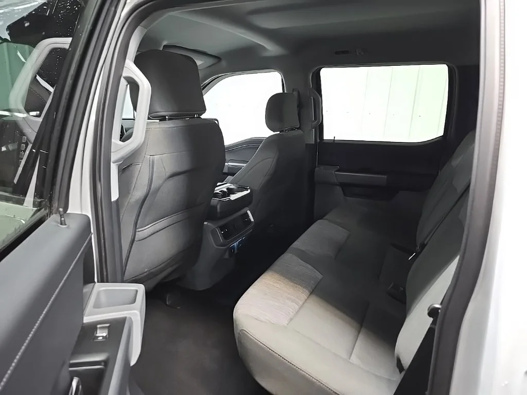 Used 2023 White Ford XLT image 31