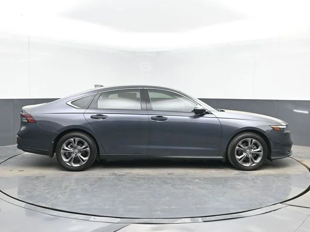 Used 2023 Meteorite Gray Metallic Honda EX image 11