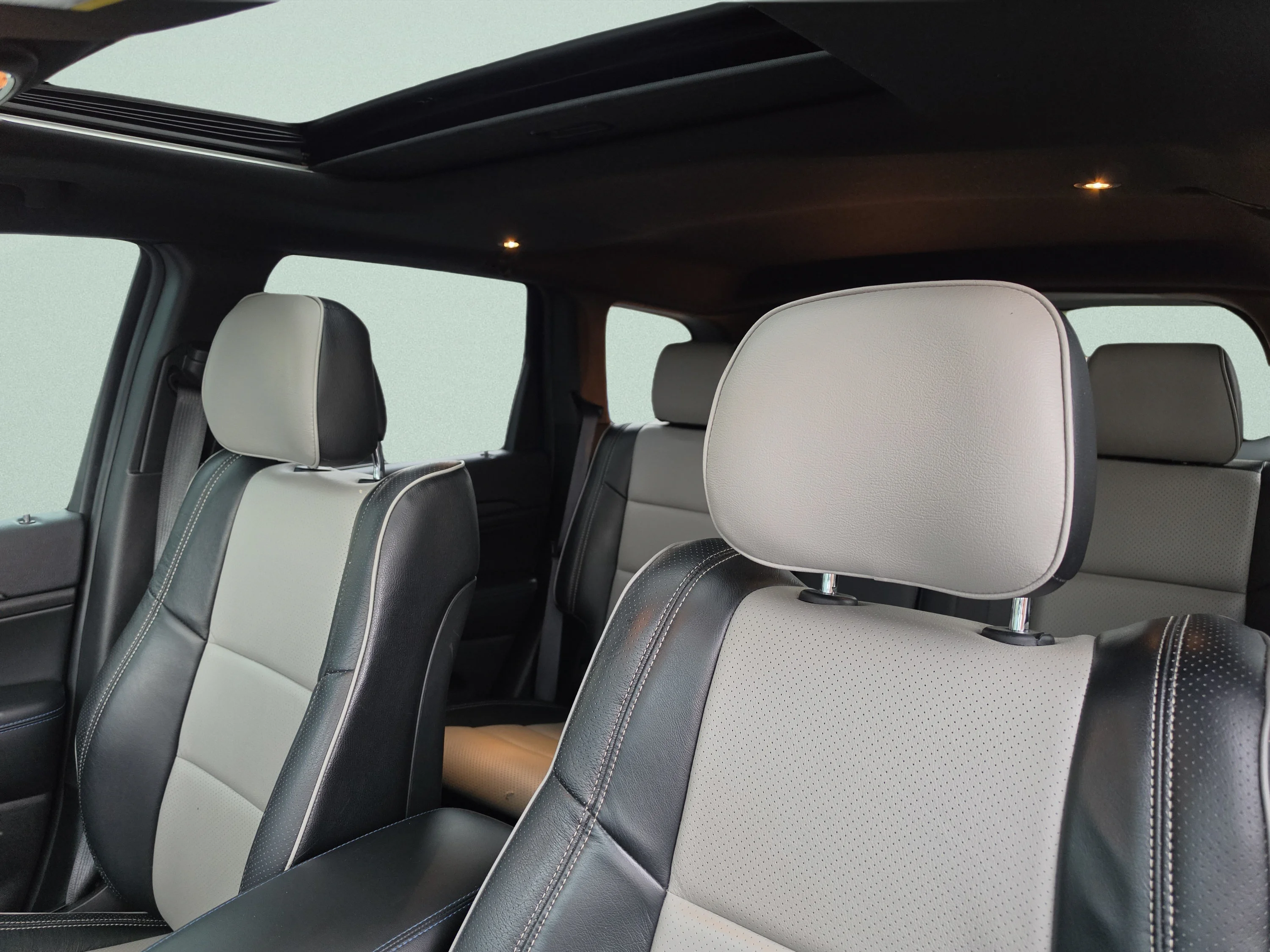 Used 2019 Sting-Gray Clearcoat Jeep Upland image 27