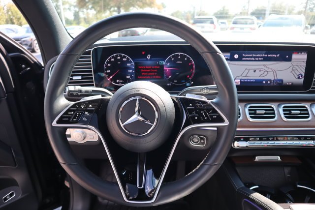 Certified Used 2025 Obsidian Black Metallic Mercedes-Benz GLE 450 image 9