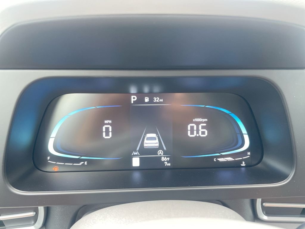 2025 Hyundai Elantra SE - Photo 42